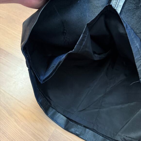 Women's Vintage 80's G-III Black Leather A-Line Retro City Skirt Sz XS (24 in) - Picture 4 of 7